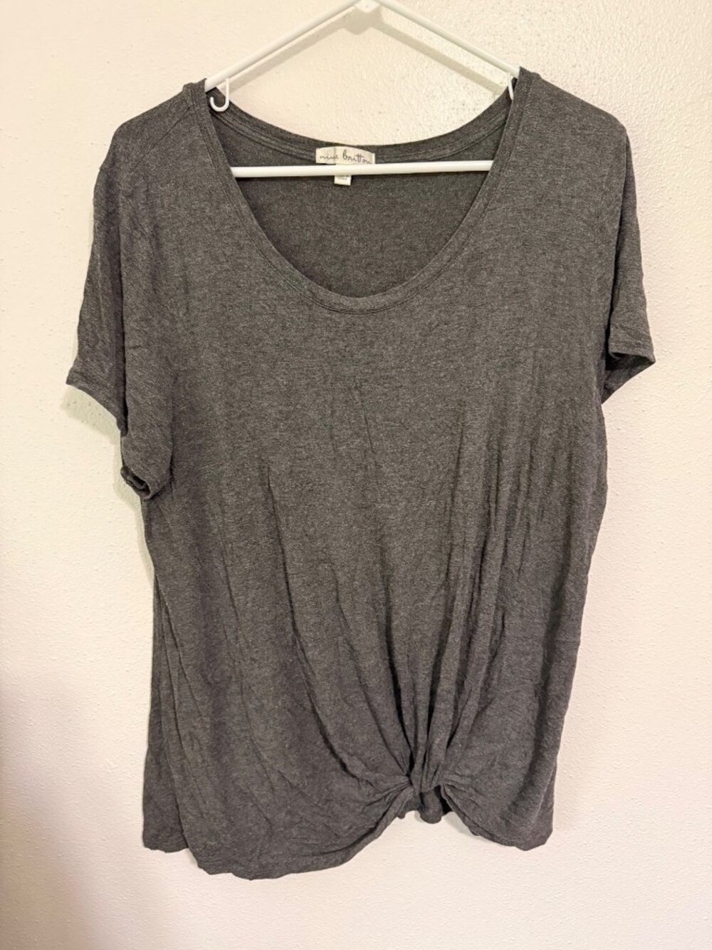Nine Britton Womans Knit Top Gray Knot Front S/S Size XL
